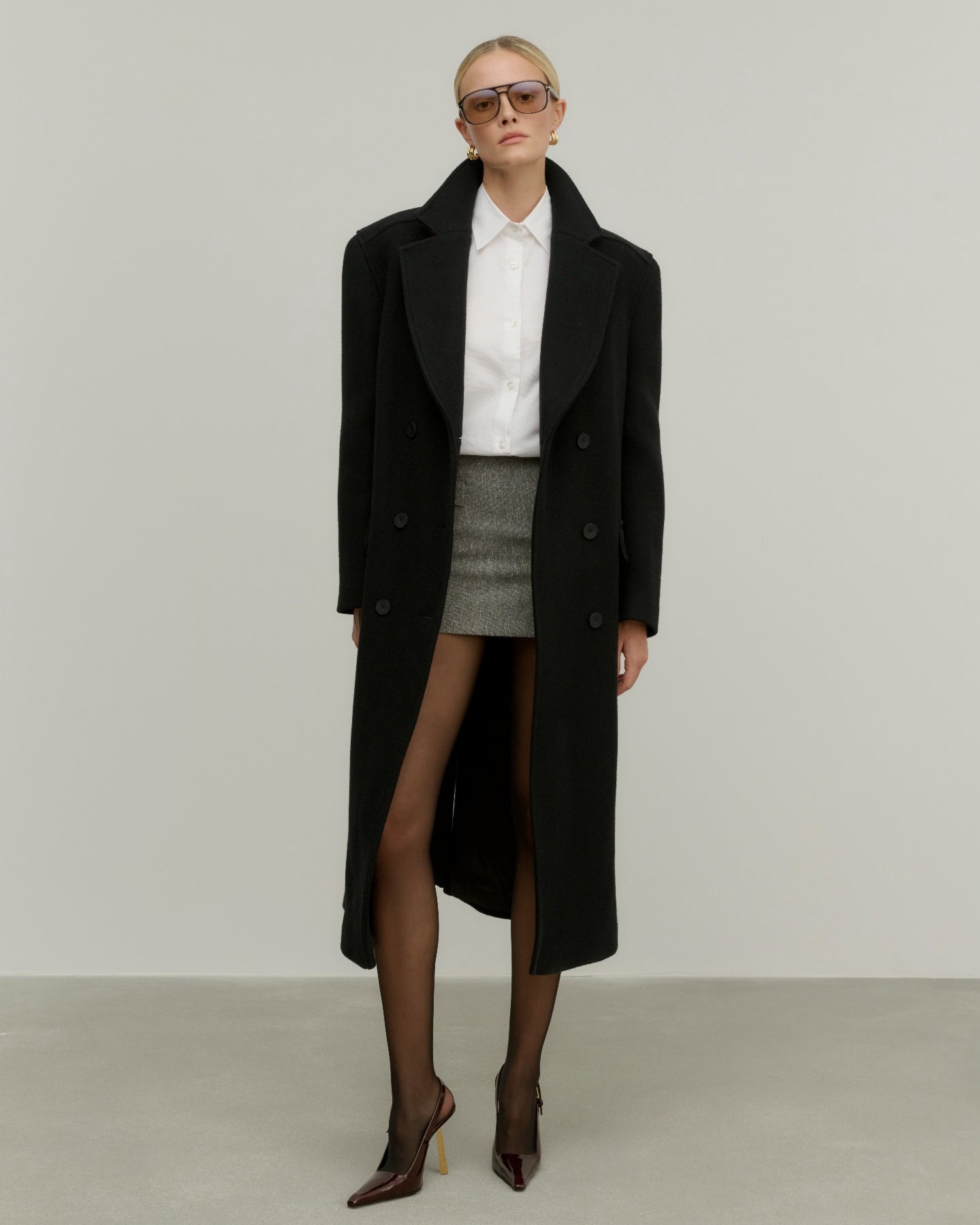 METROPOLITAN BLACK