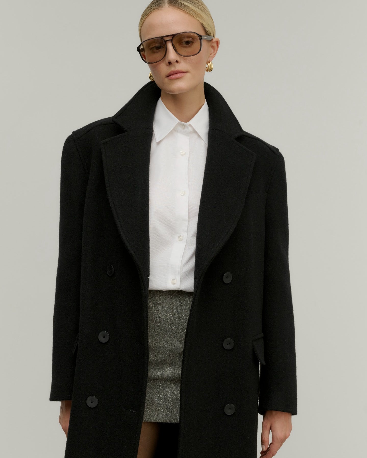 METROPOLITAN BLACK