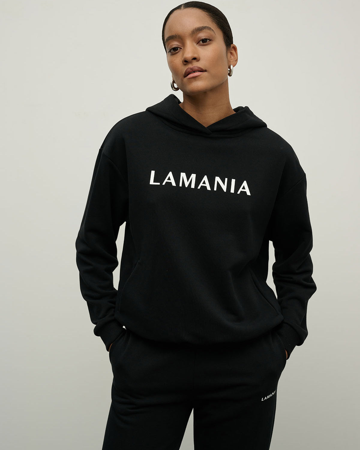 BLUZA Z KAPTUREM EVERY BLACK