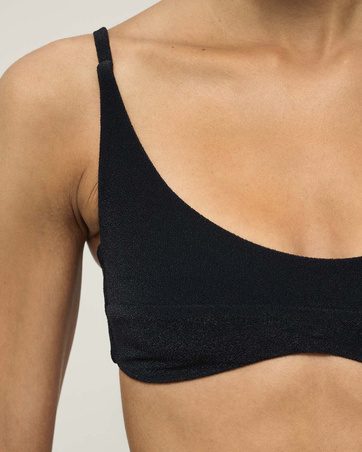 GÓRA OD BIKINI AURORA BLACK
