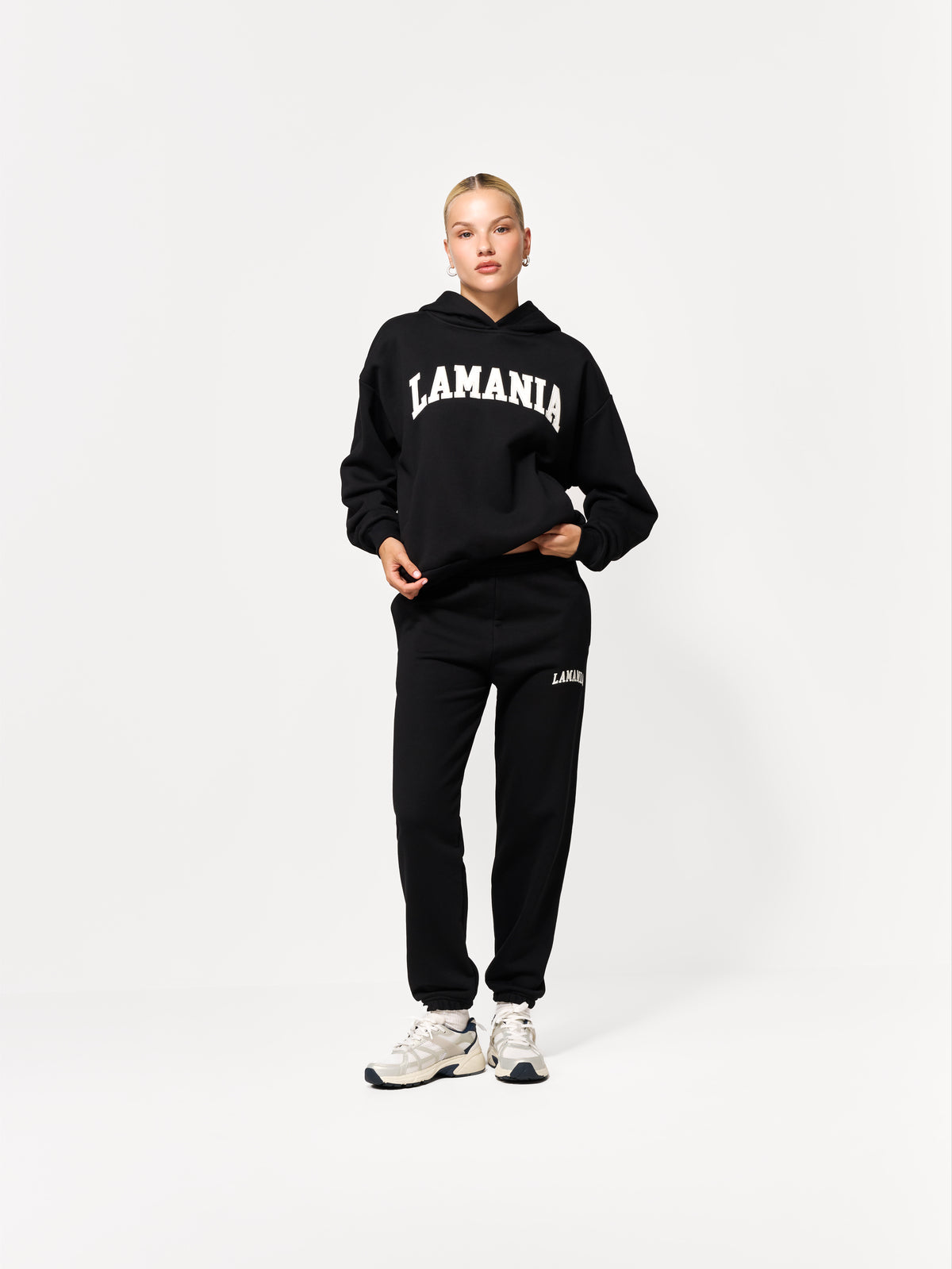 BLUZA Z KAPTUREM TWIN BLACK