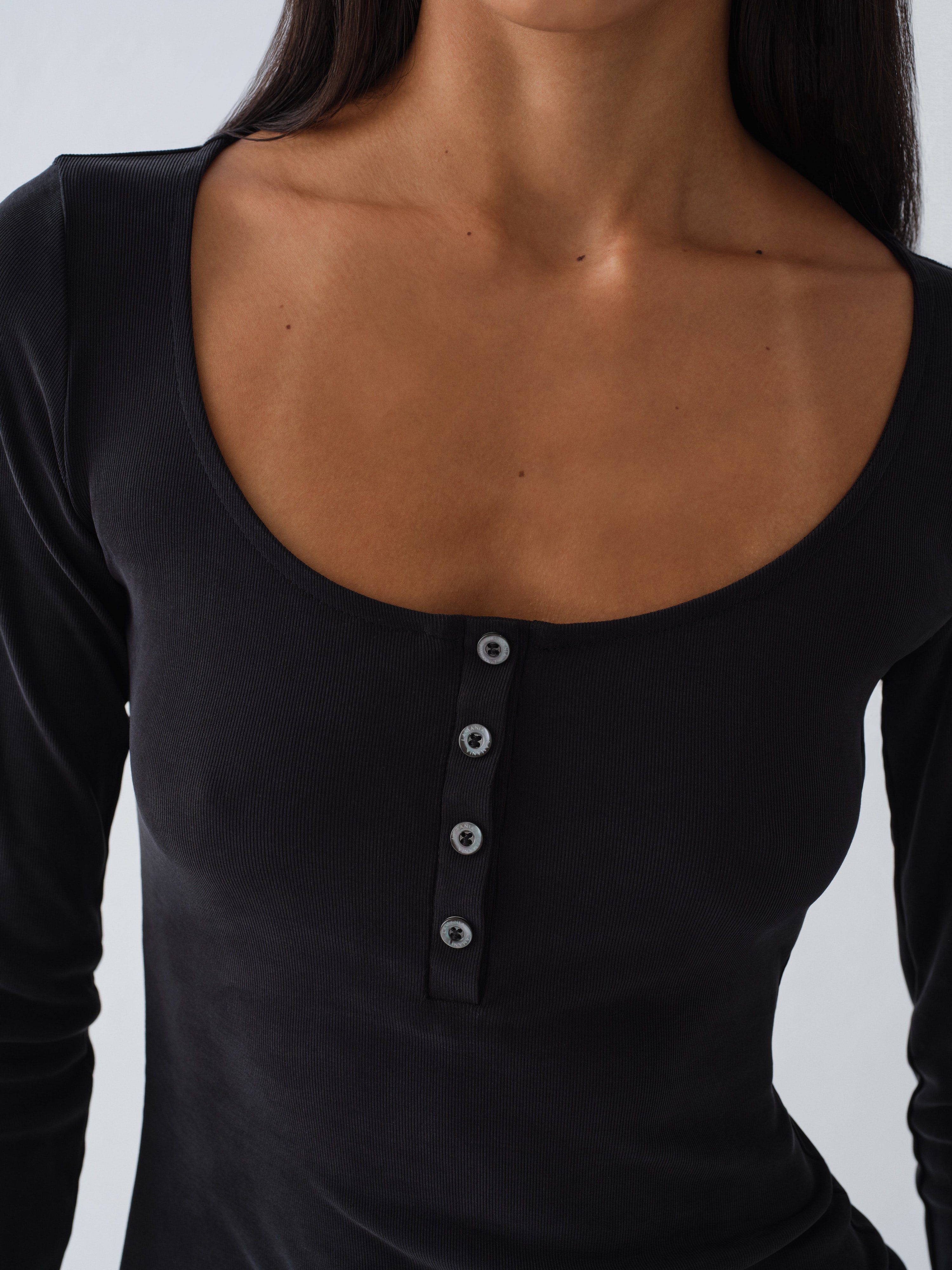 LONGSLEEVE ESTHER BLACK