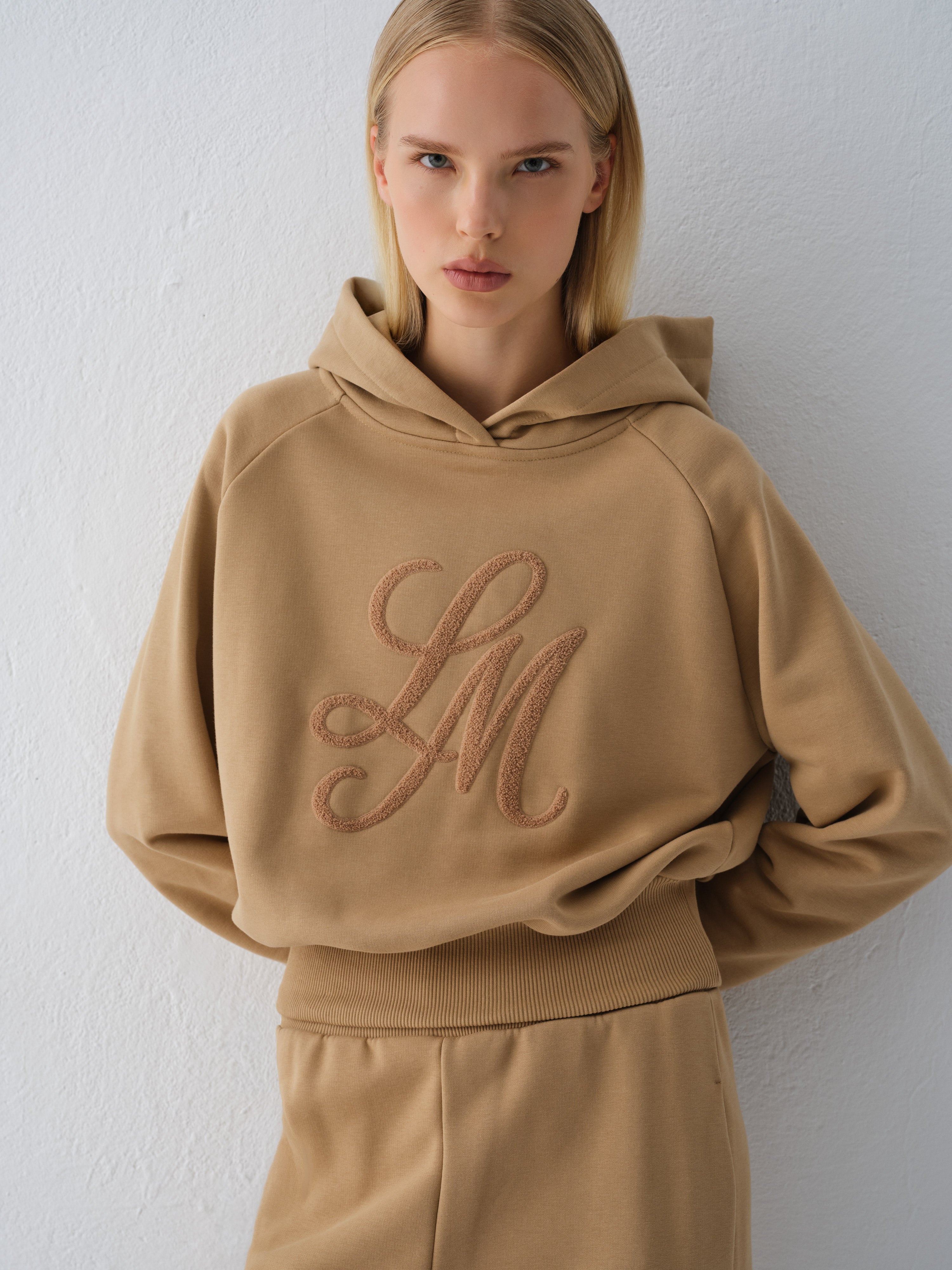 BLUZA Z KAPTUREM SAMI BEIGE
