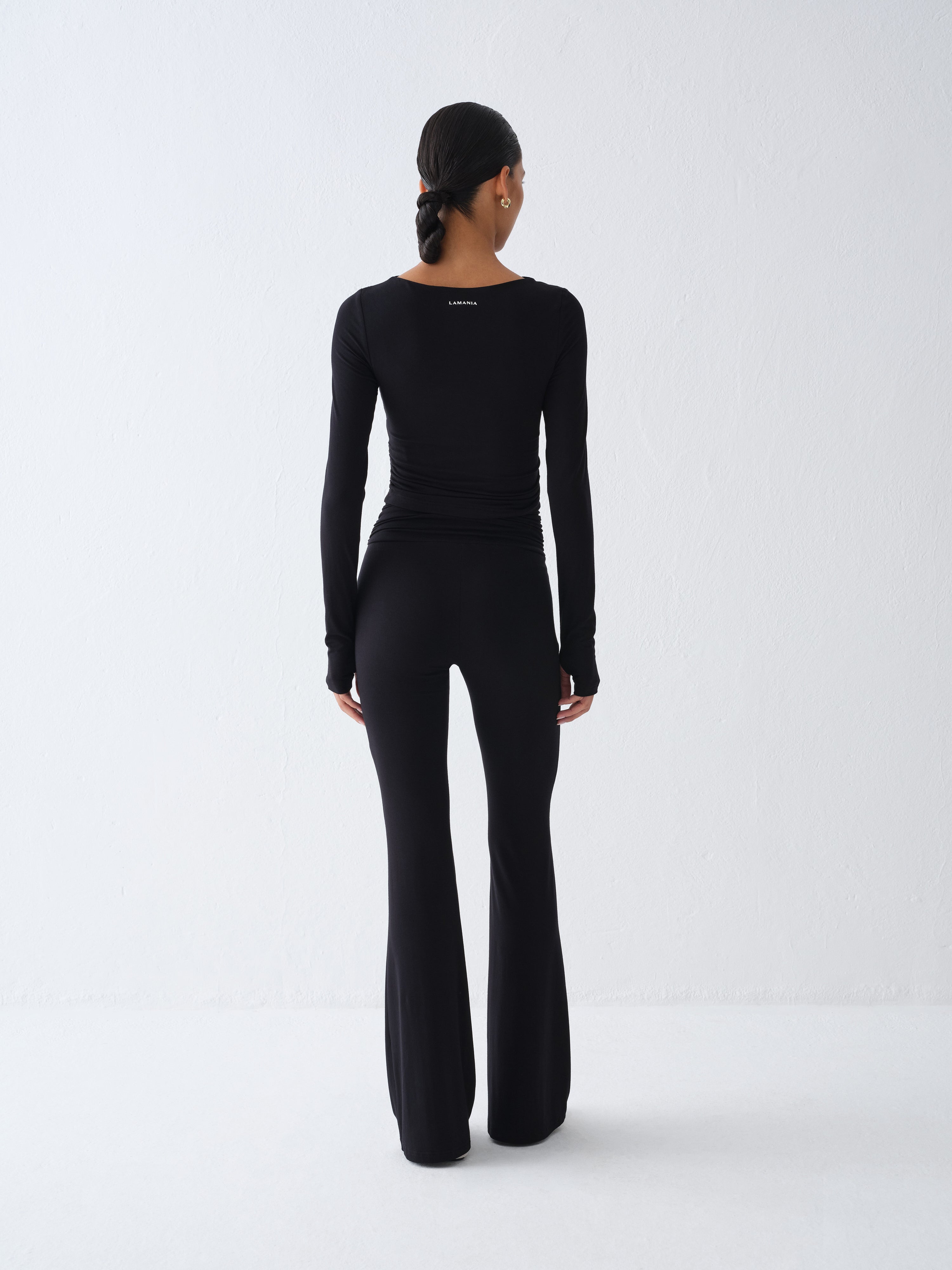 TOP VEYA BLACK