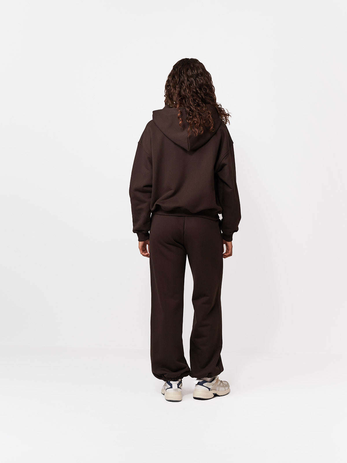 BLUZA Z KAPTUREM BROOK DARK CHOCOLATE