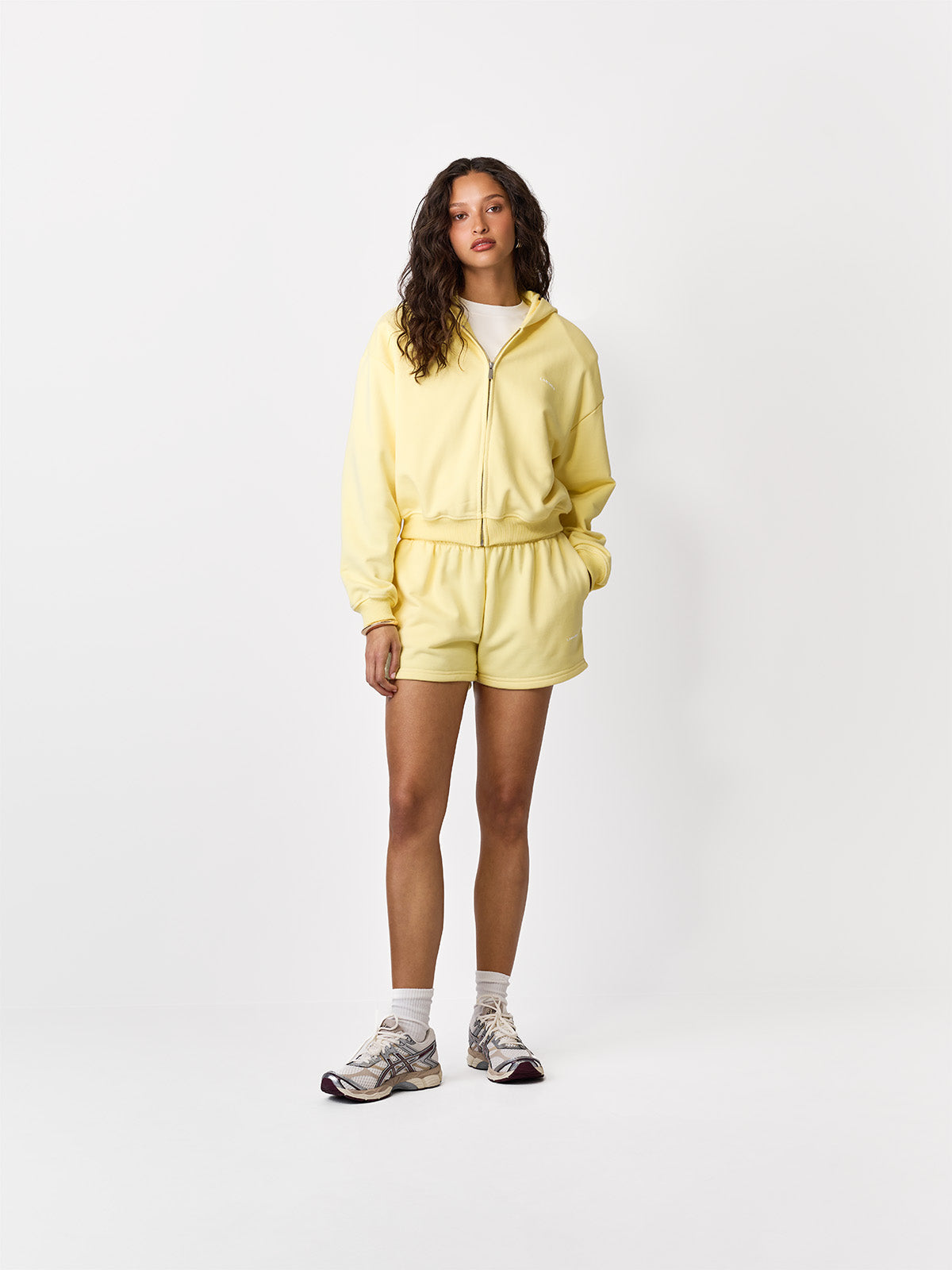 SZORTY DRESOWE BOBBI PASTEL YELLOW