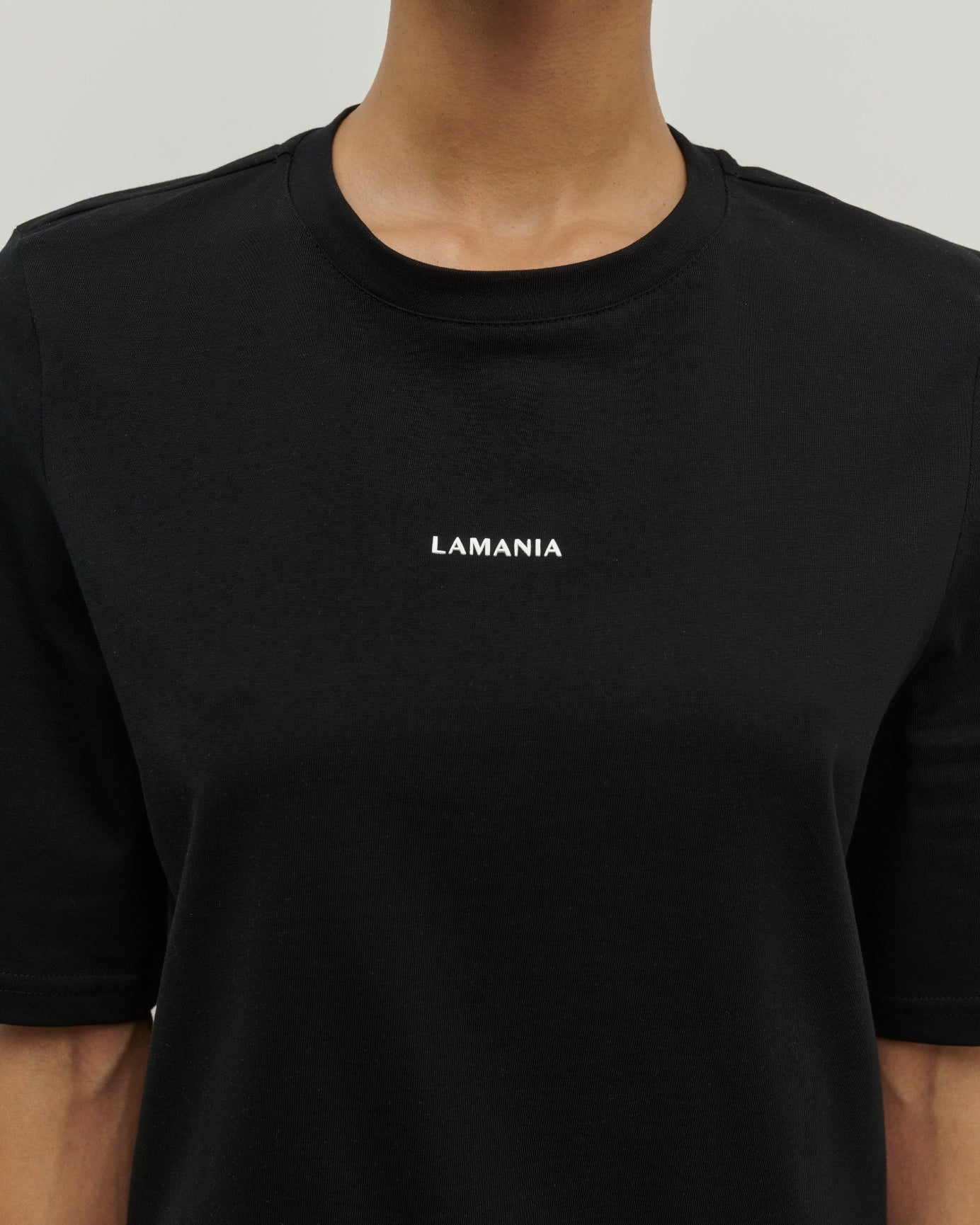 T-SHIRT LOLA BLACK