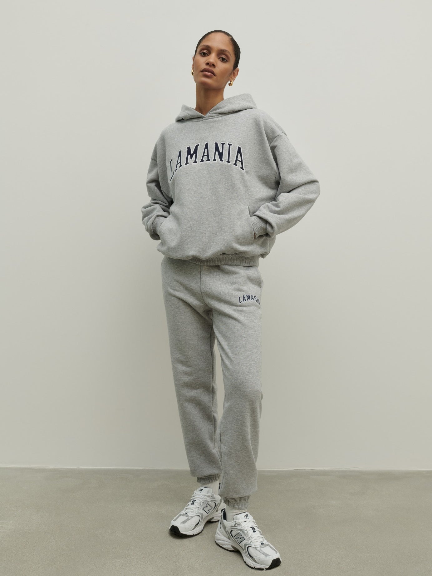 BLUZA Z KAPTUREM LOS GREY