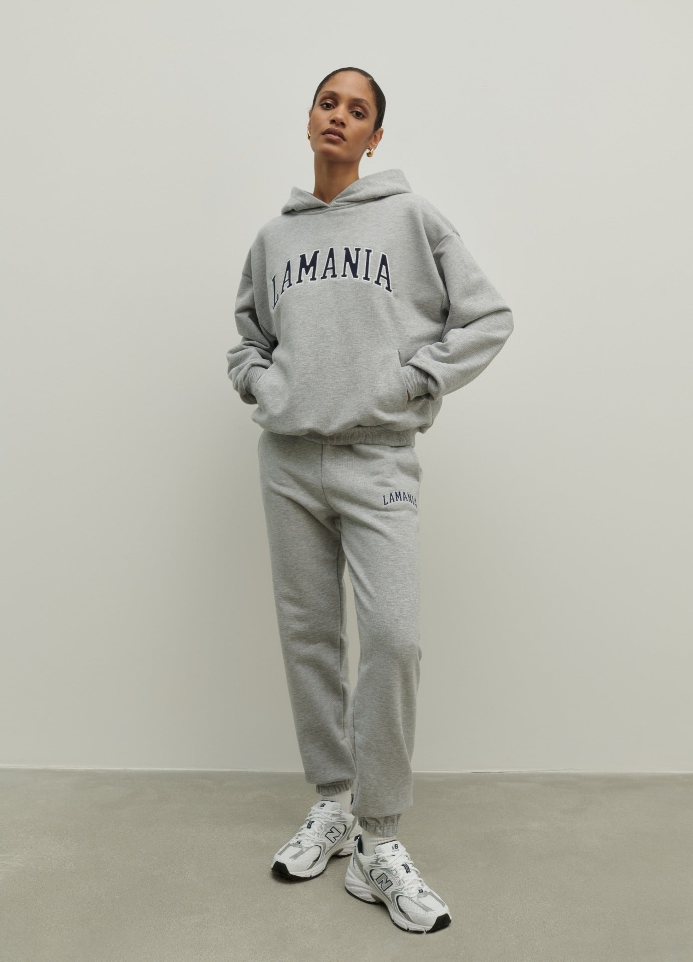 BLUZA Z KAPTUREM LOS GREY