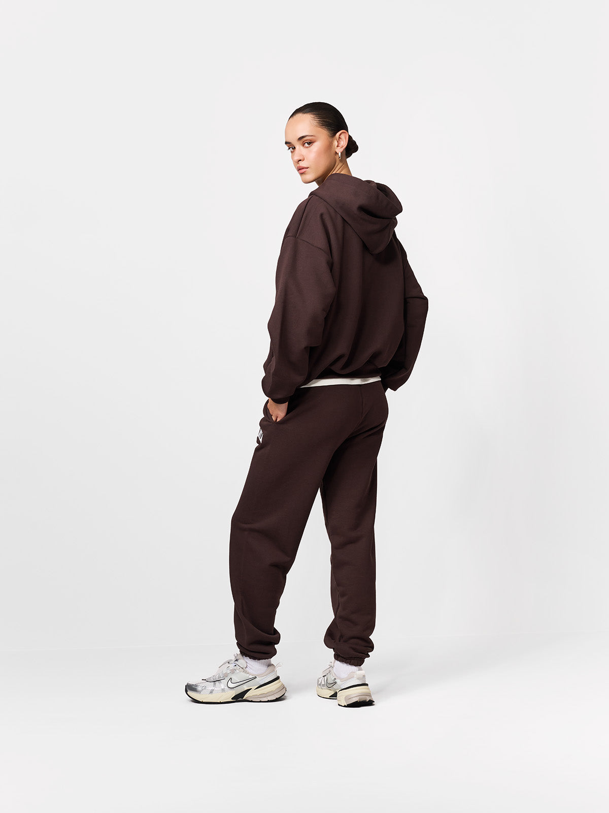 BLUZA Z KAPTUREM LOS DARK CHOCOLATE