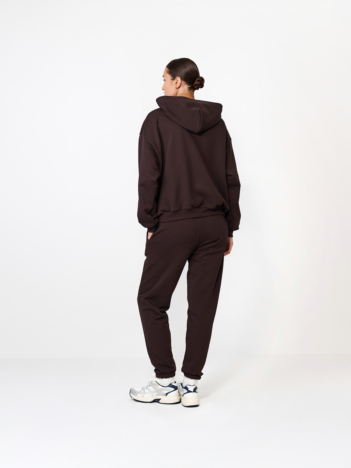 BLUZA Z KAPTUREM TWIN DARK CHOCOLATE